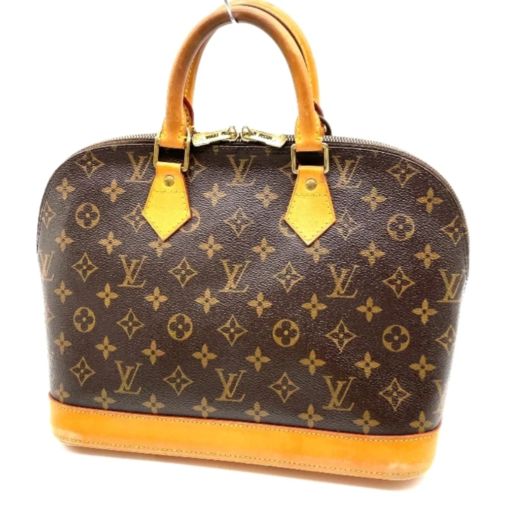 Louis Vuitton authentic chic